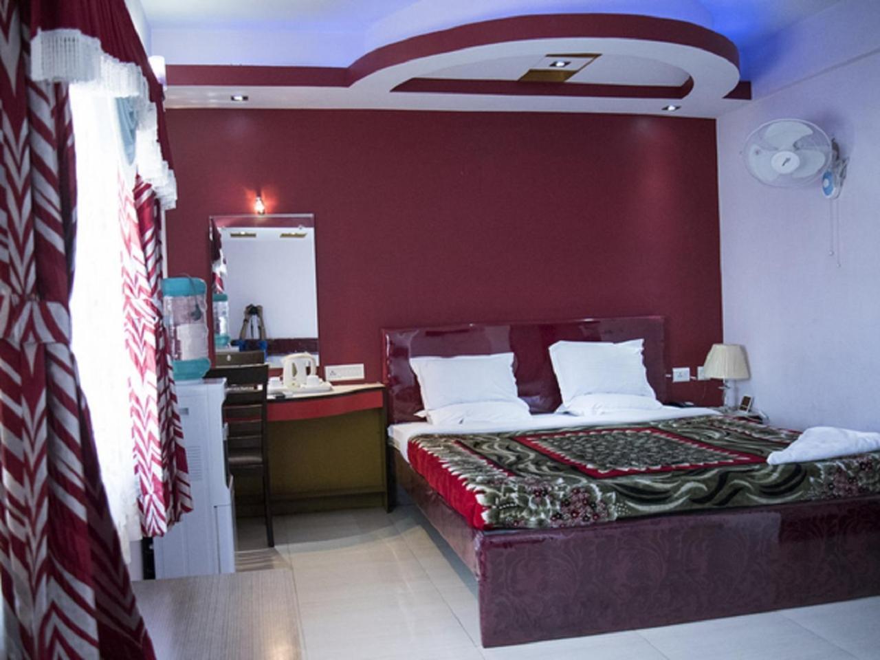 Hotel Sunshine Baharampur Exterior photo