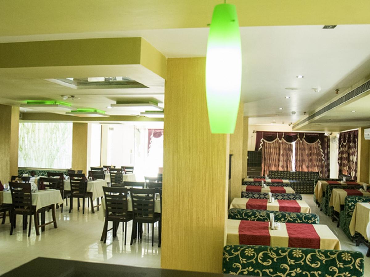 Hotel Sunshine Baharampur Exterior photo