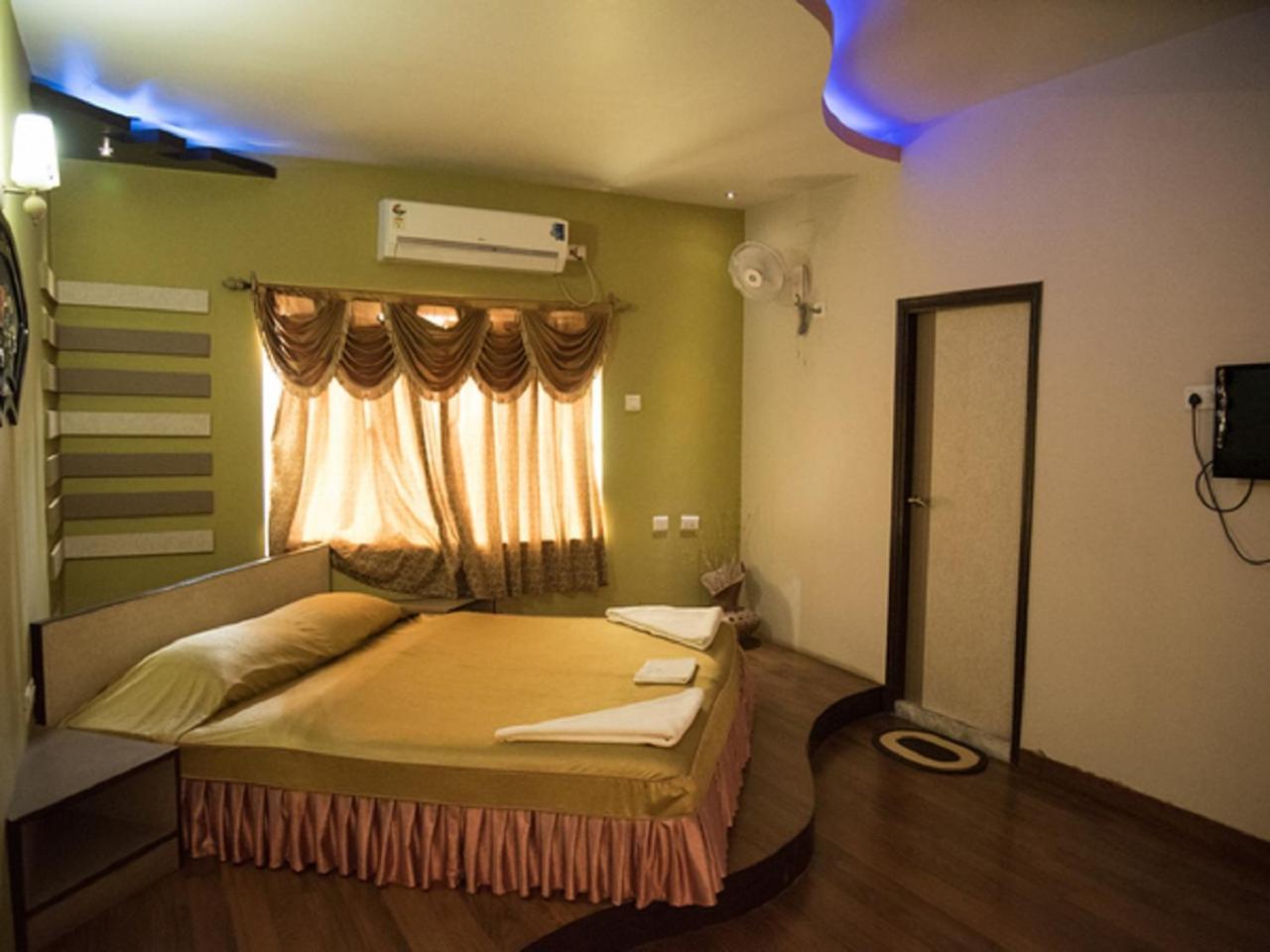 Hotel Sunshine Baharampur Exterior photo